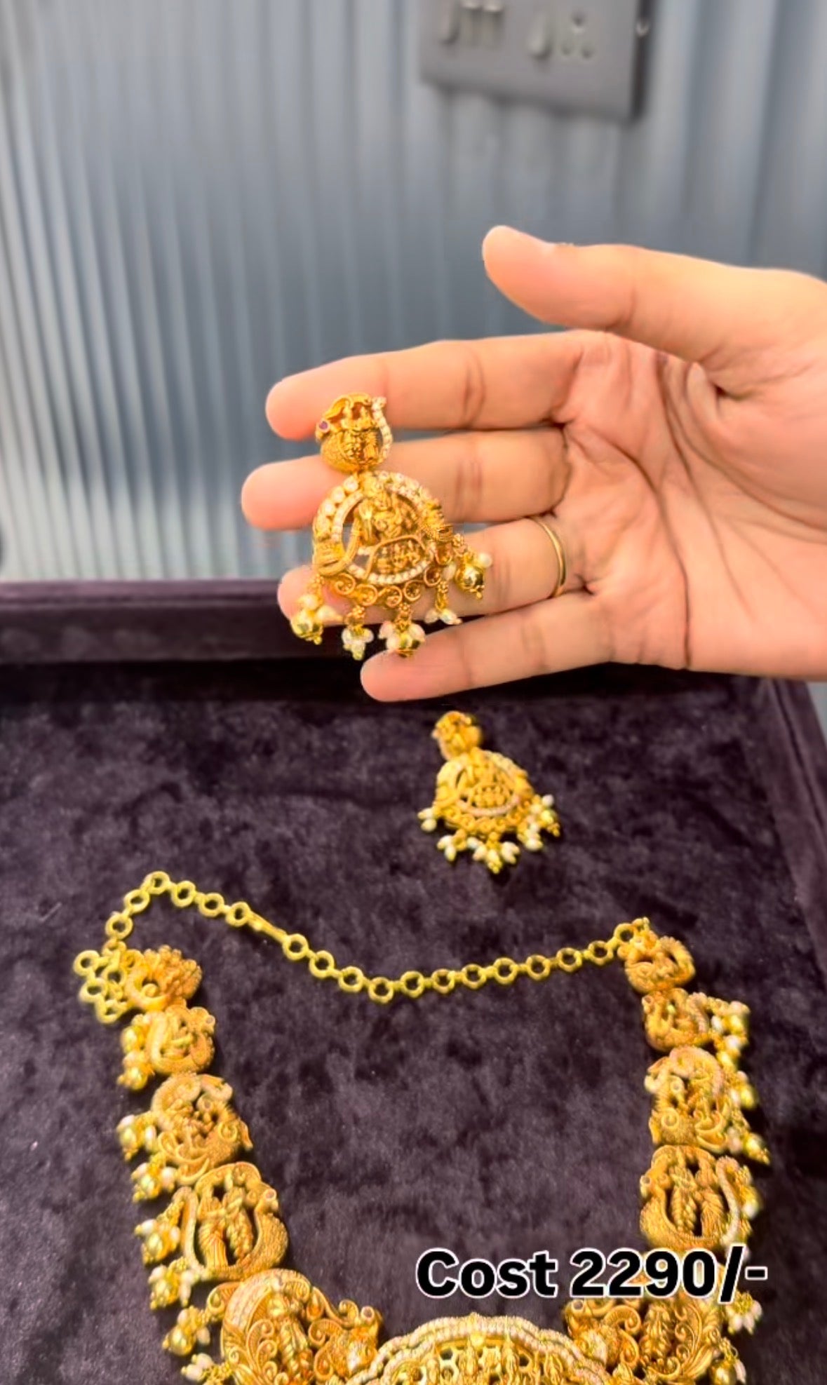 Beautiful customised traditional necklace