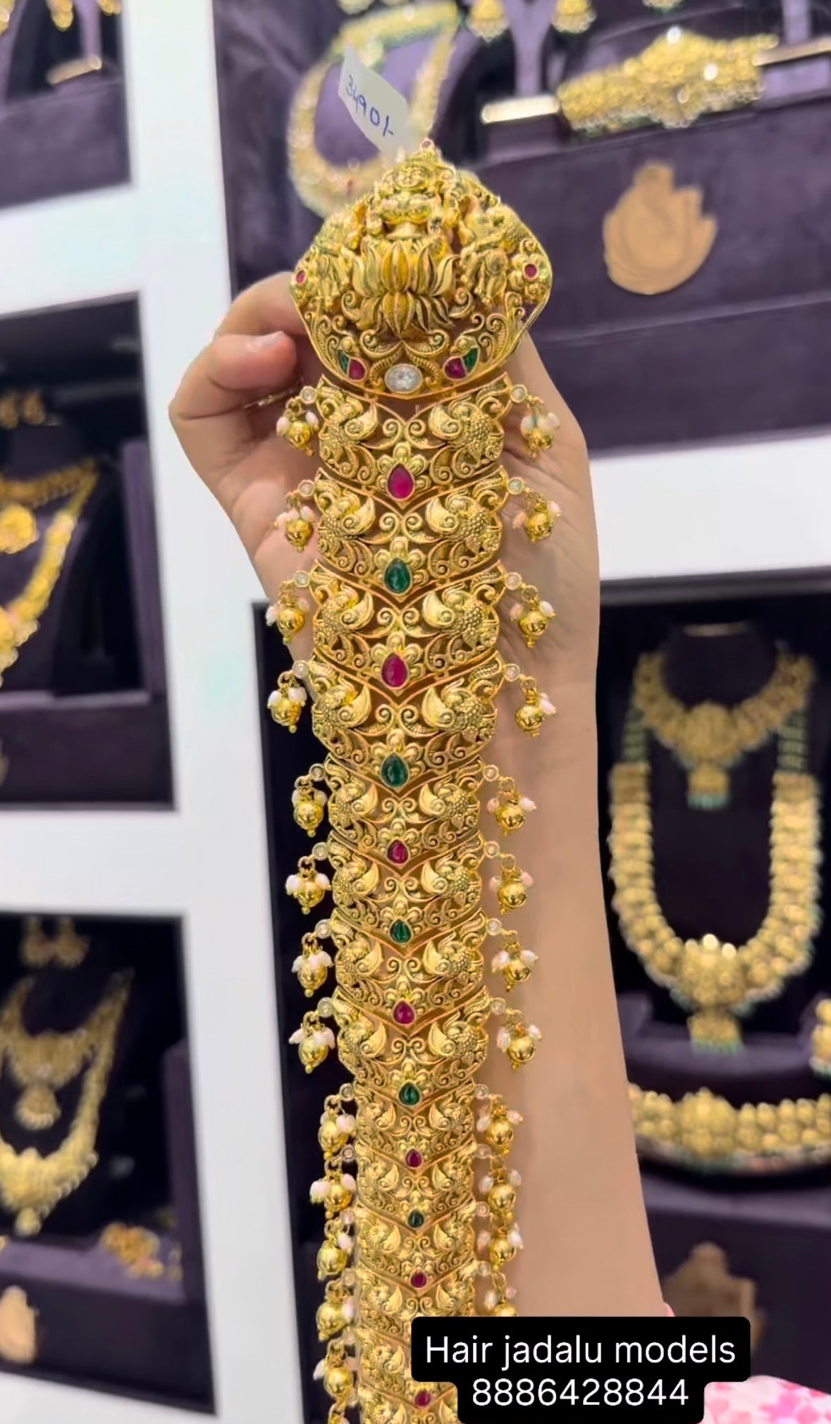 Beautiful jadav hair accessories (jada)