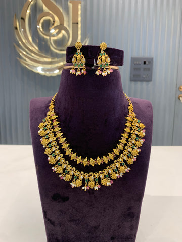 Beautiful double layer necklace