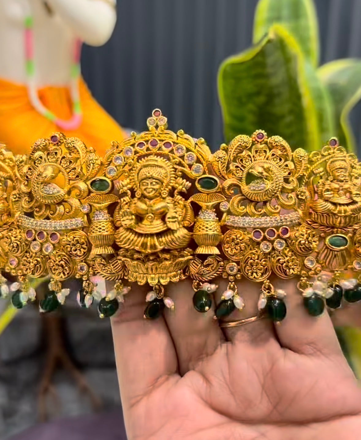 Beautiful Lakshmidevi Adult Vaddanam