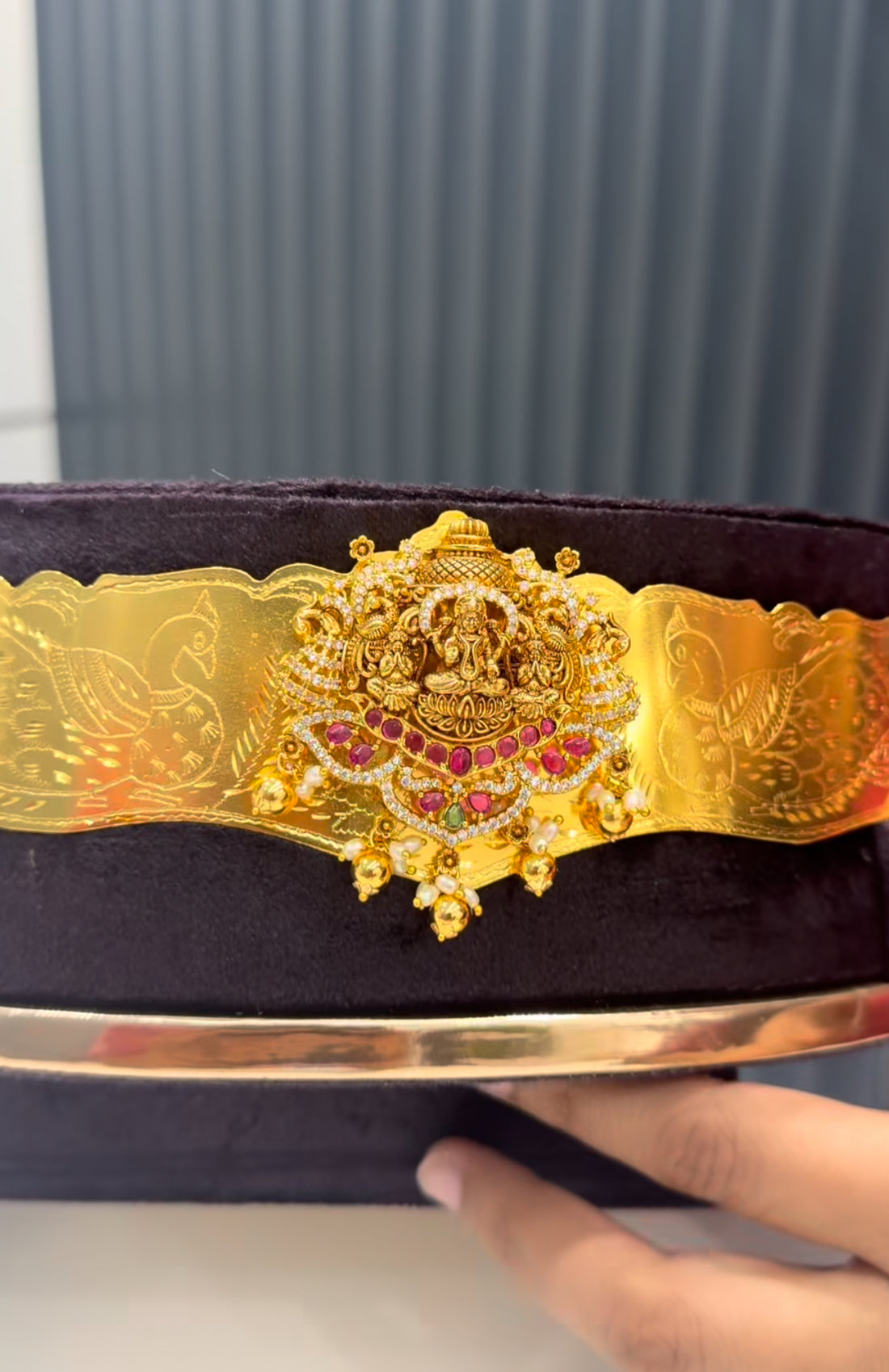Beautiful gold replica adult vaddanam