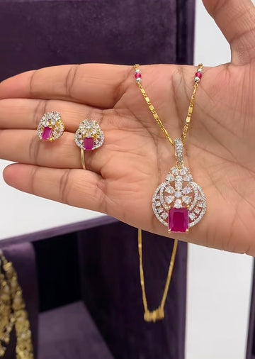 Beautiful Pendent set