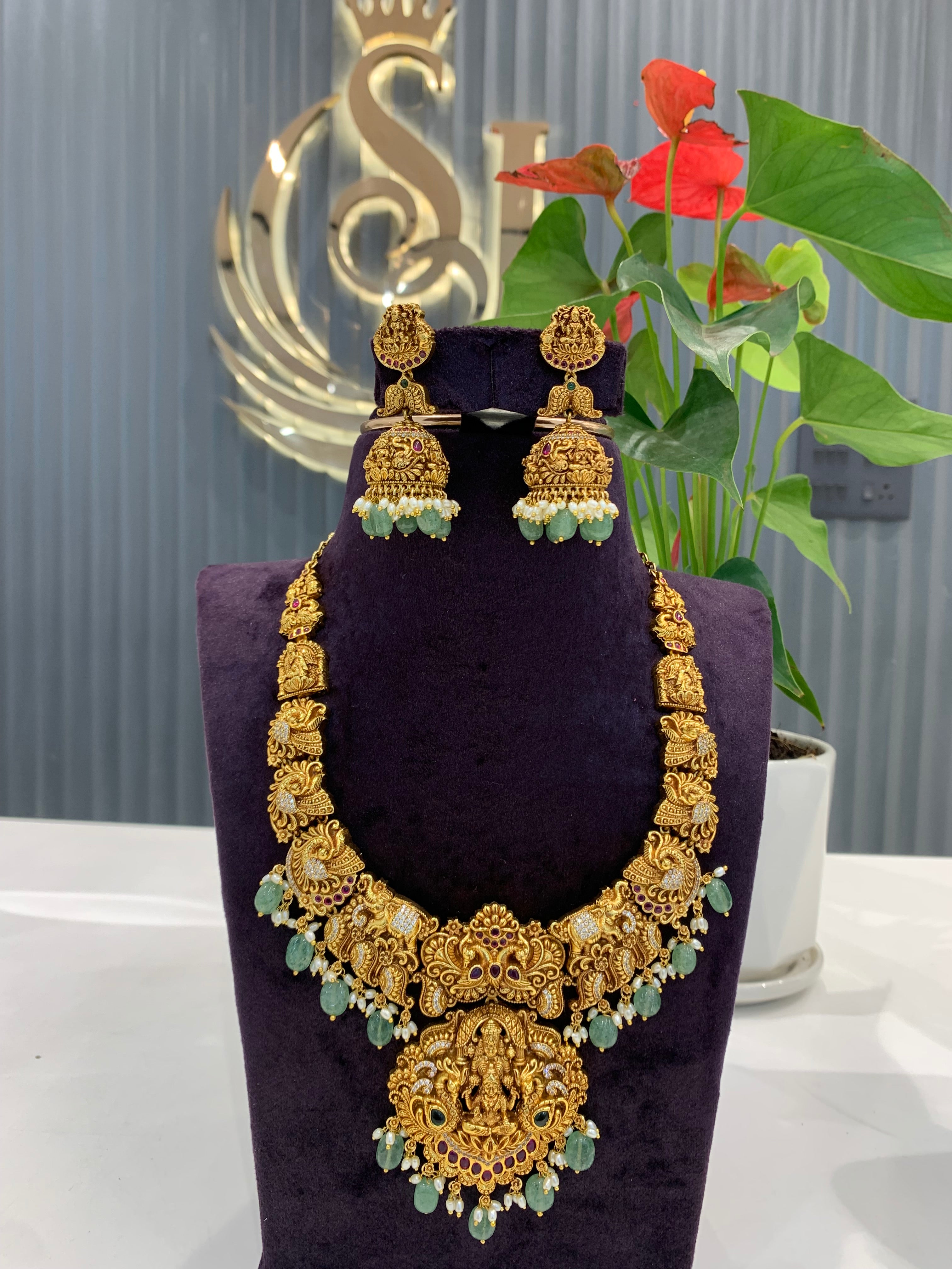 Beautiful 3D nakshi mini haram