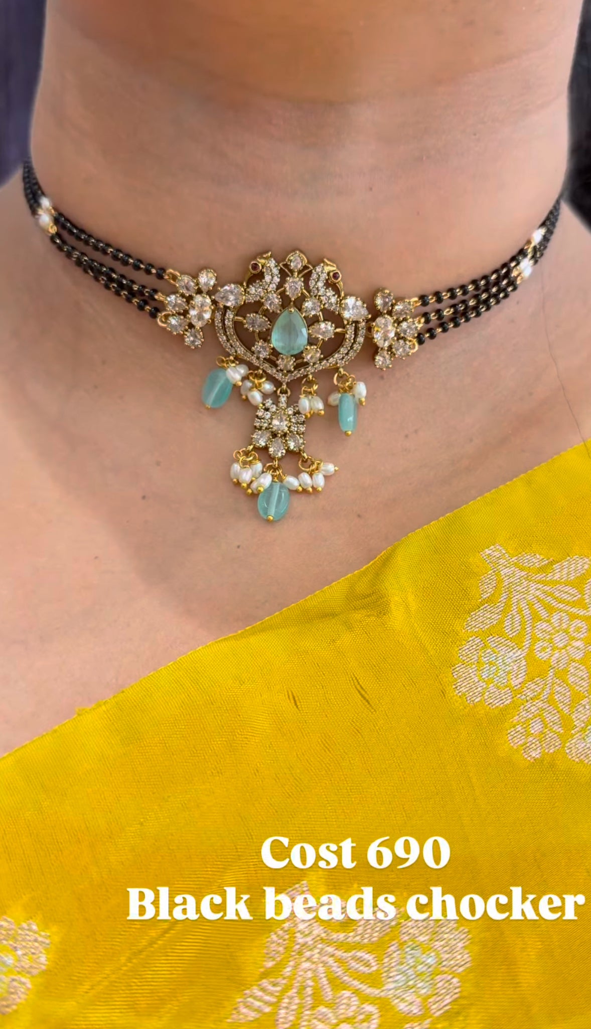 Beautiful chocker blackbeads