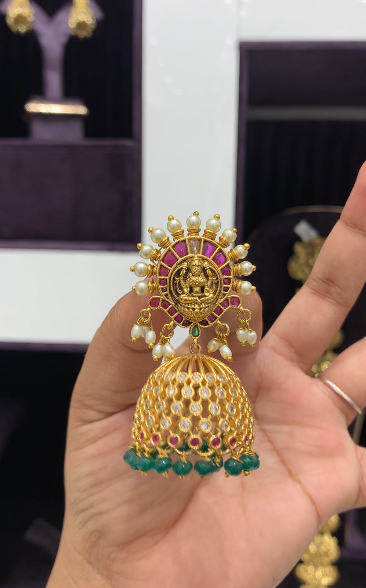 Beautiful nakshi jumkies