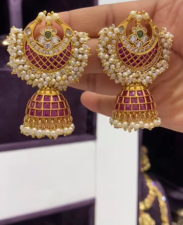 Beautiful Jumkies