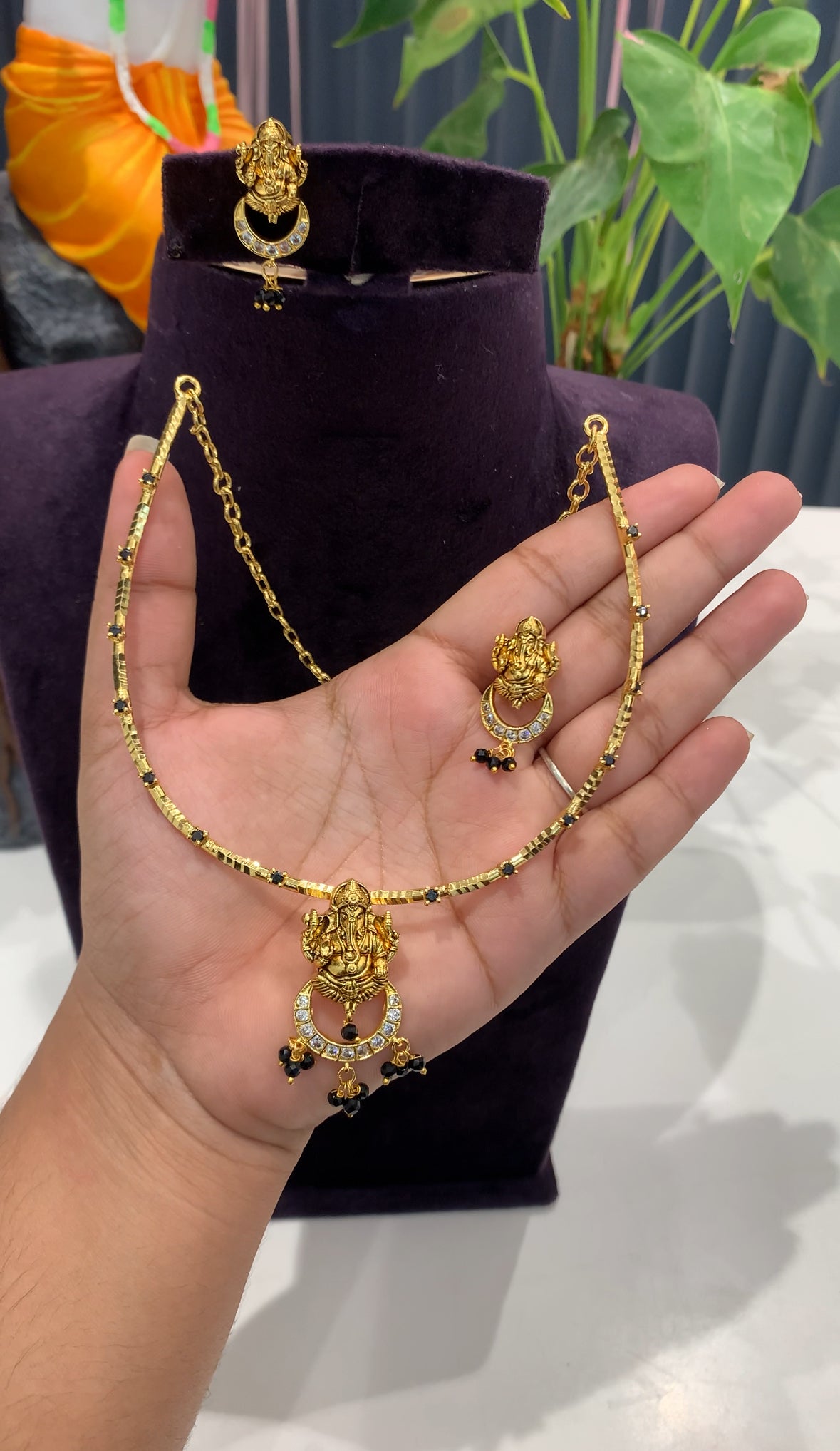 Beautiful stylish kanti pattern set