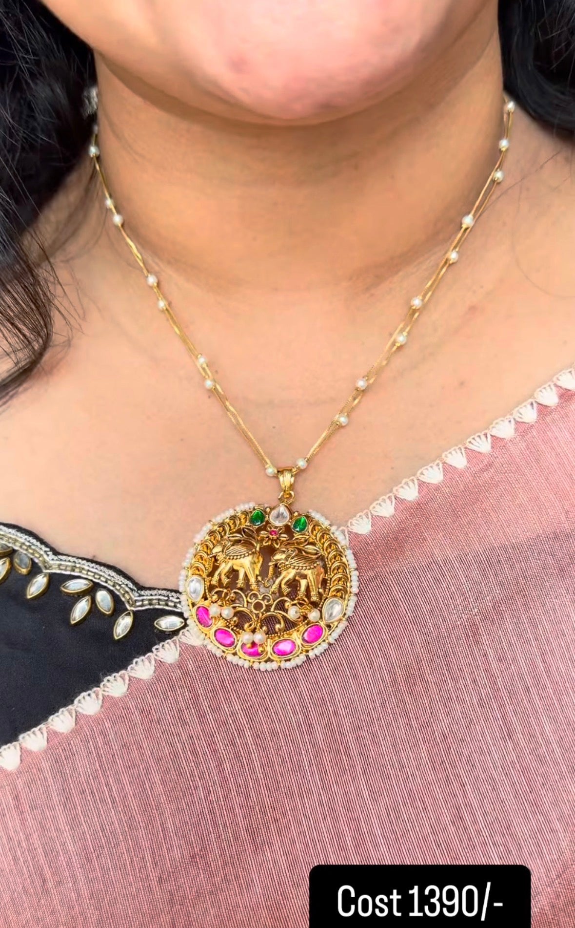 Beautiful pendant set with fancy  chain 2 line