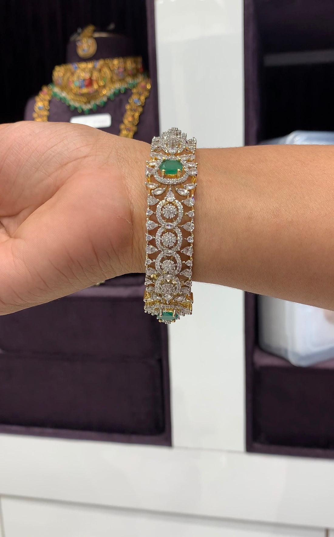 Beautiful GJ Bangle (single)