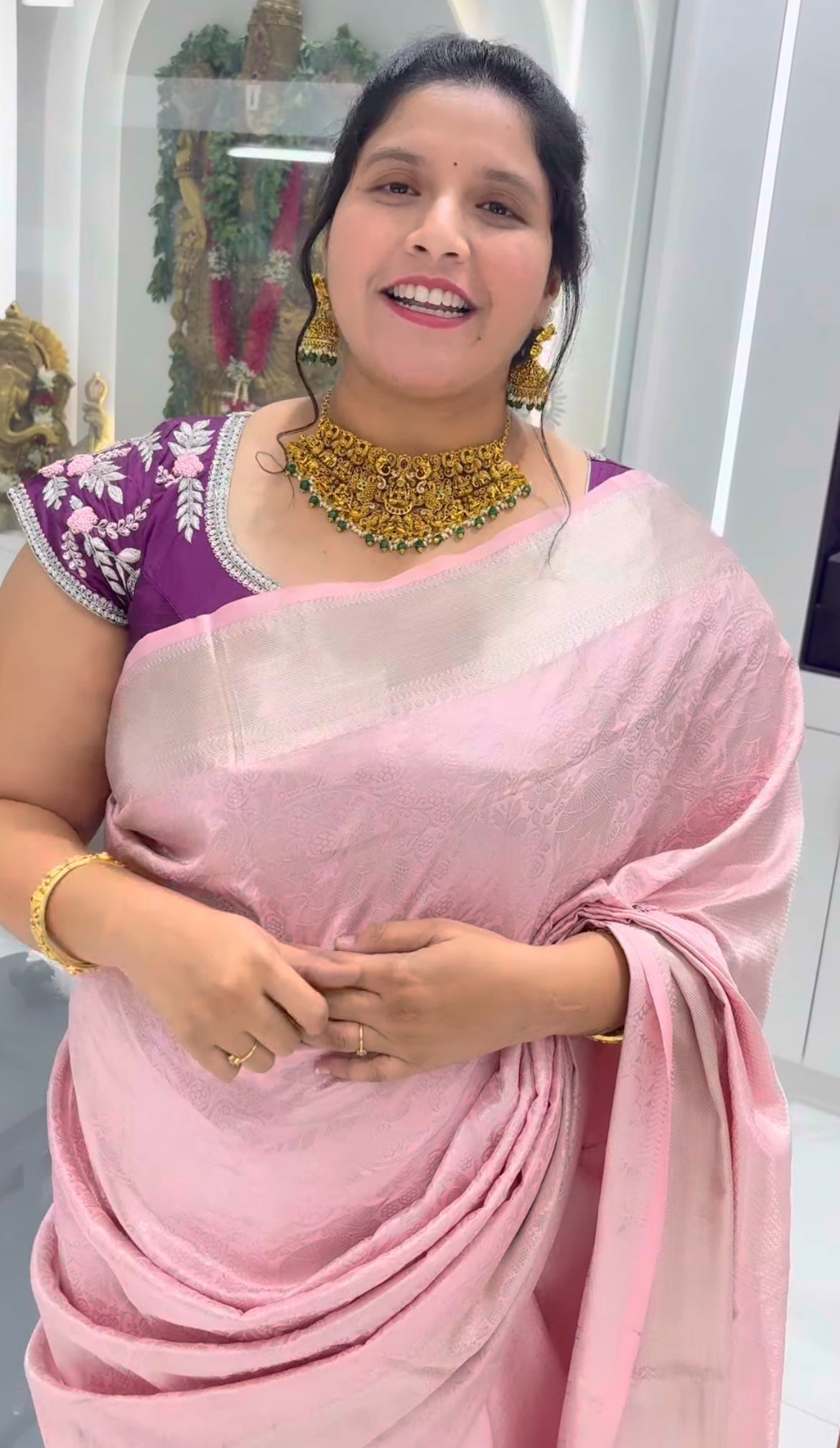 Beautiful premium heavy chocker set