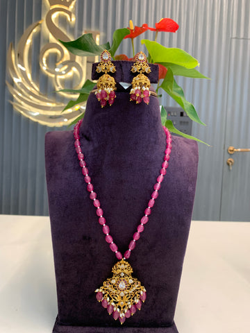 Beautiful customised beads set