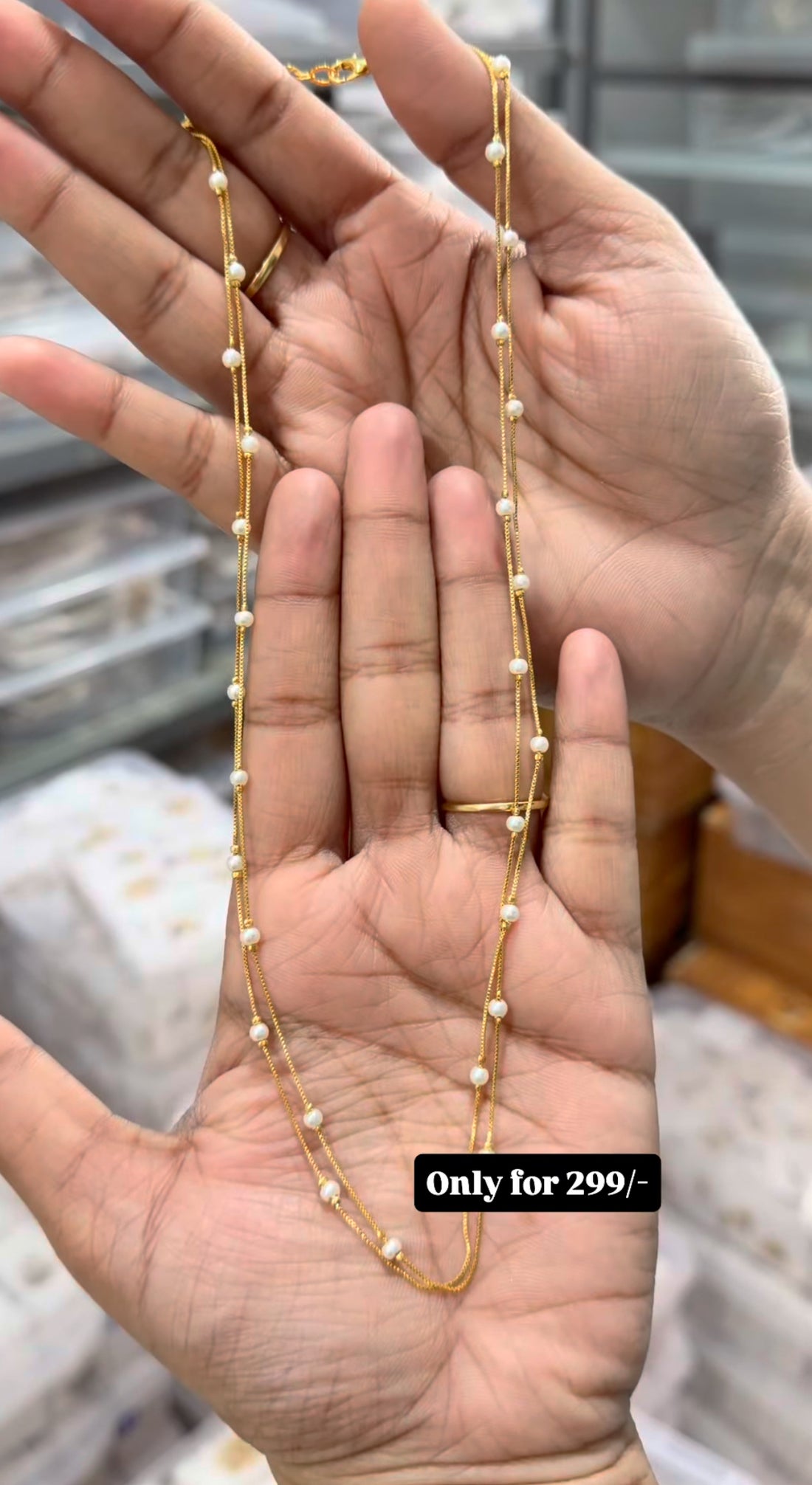 Stylish 2 layers fancy chain