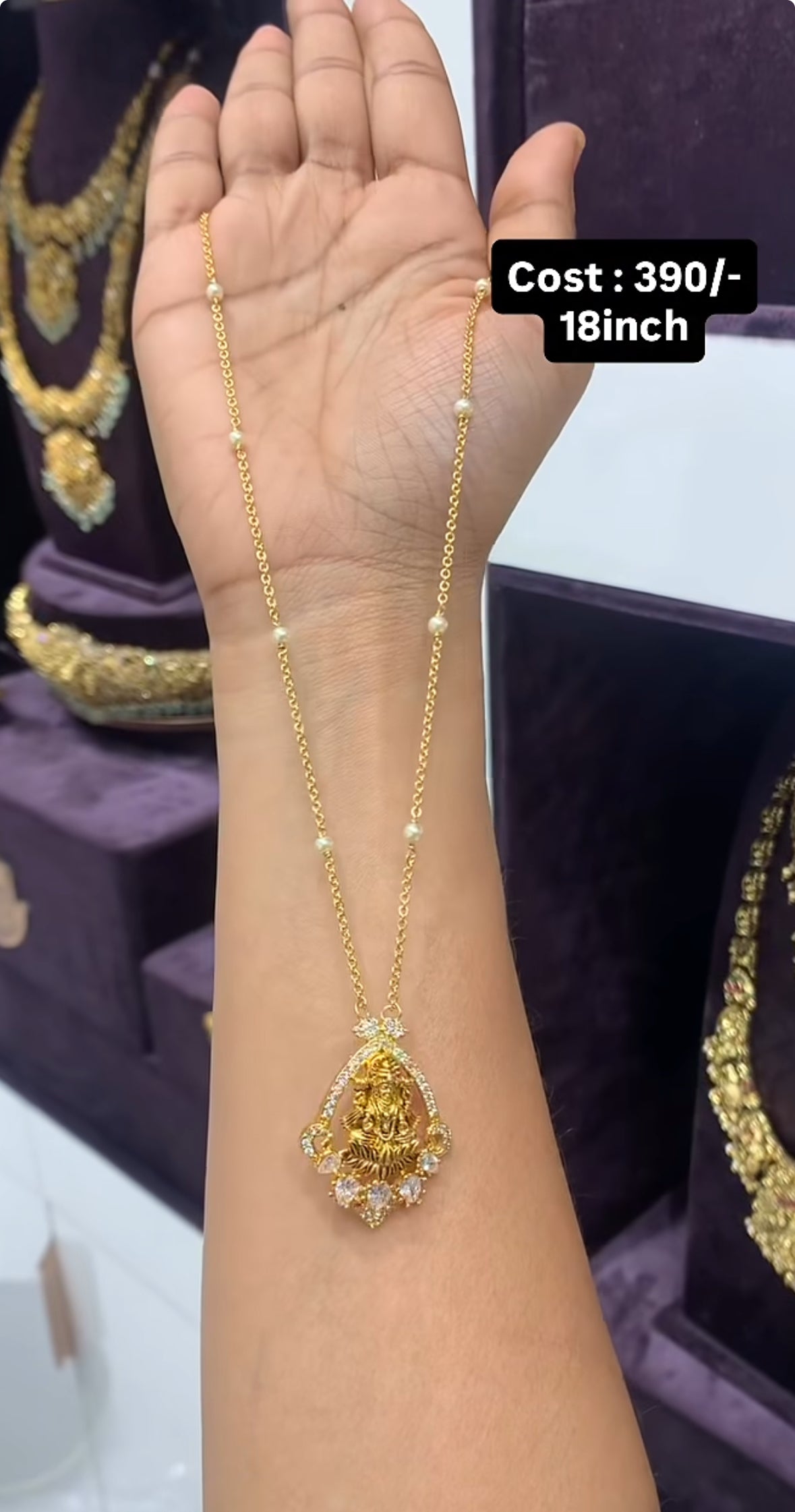 Beautiful chandraharam set