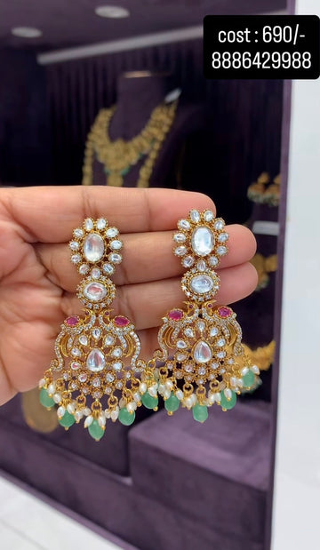 Beautiful chandbalis