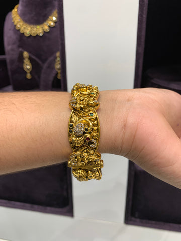 Beautiful nakshi openable free size screw type bangle