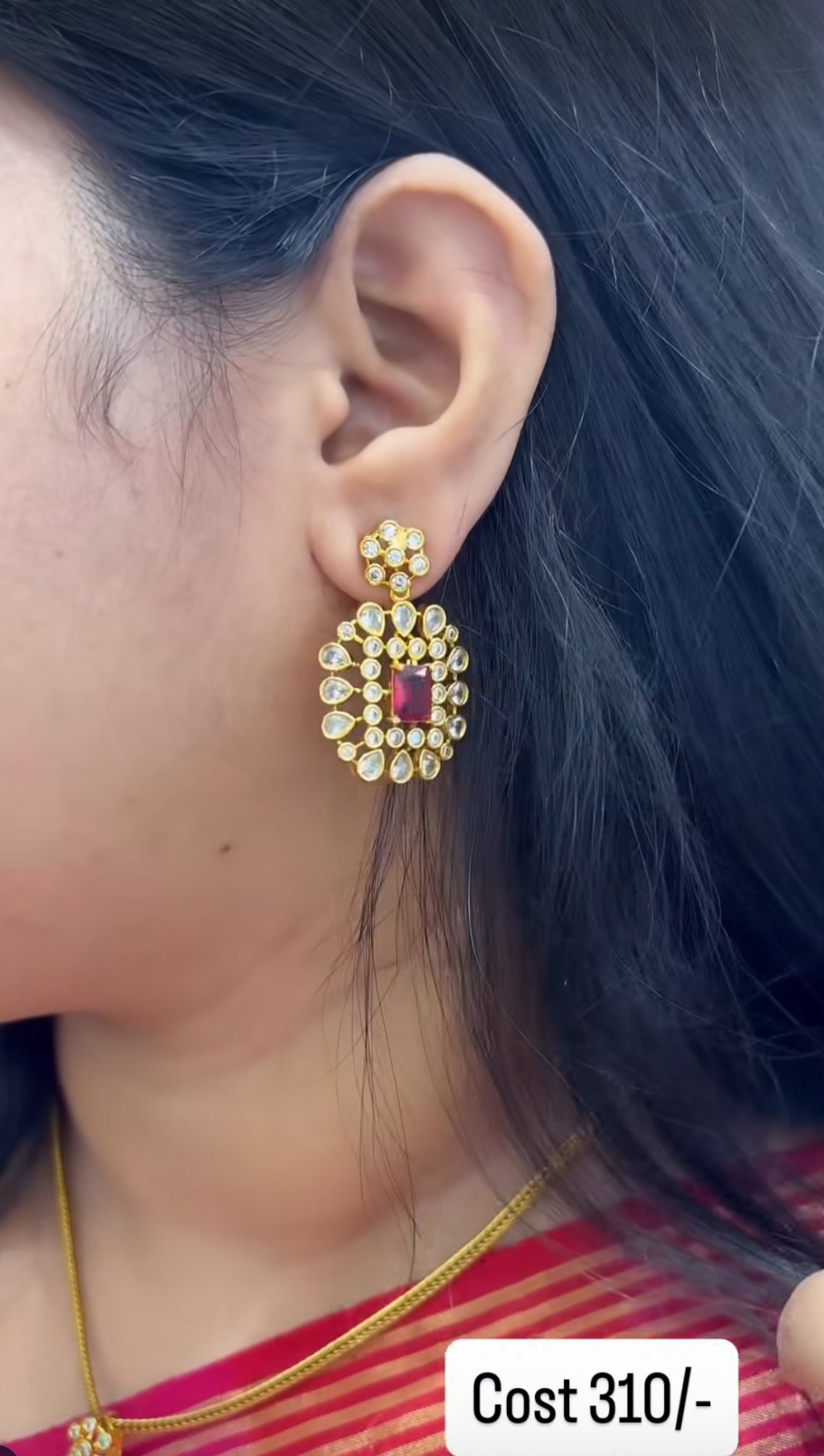 Beautiful red stone necklace