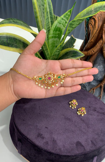 Beautiful mini chocker set
