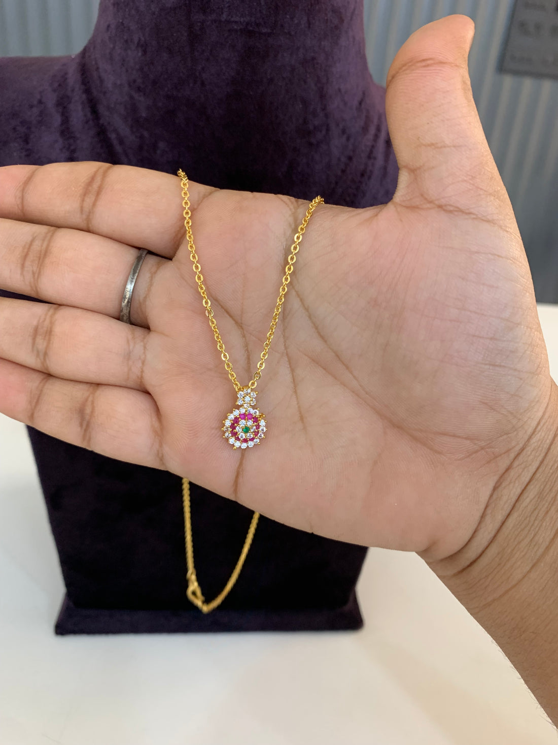 Simple chain