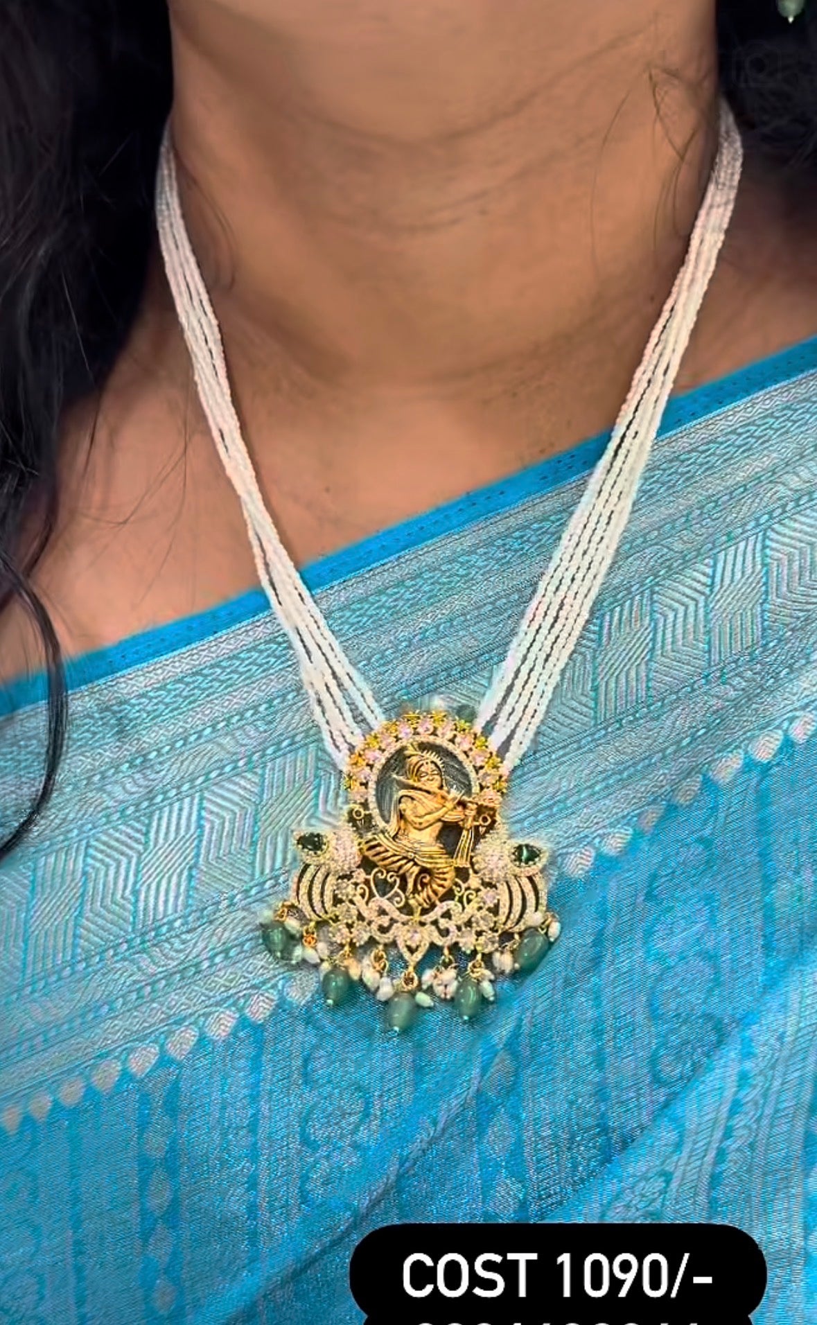 Beautiful krishna pendant set with 18inchs customised beads