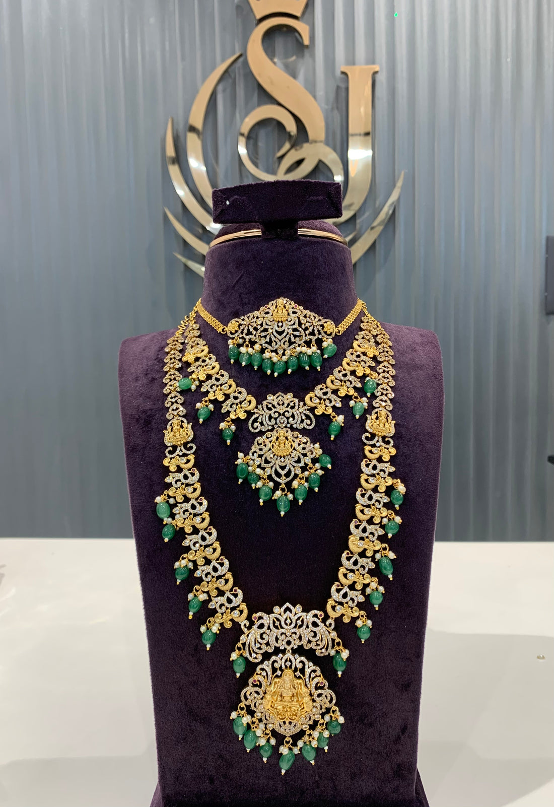 Beautiful combo set for brides