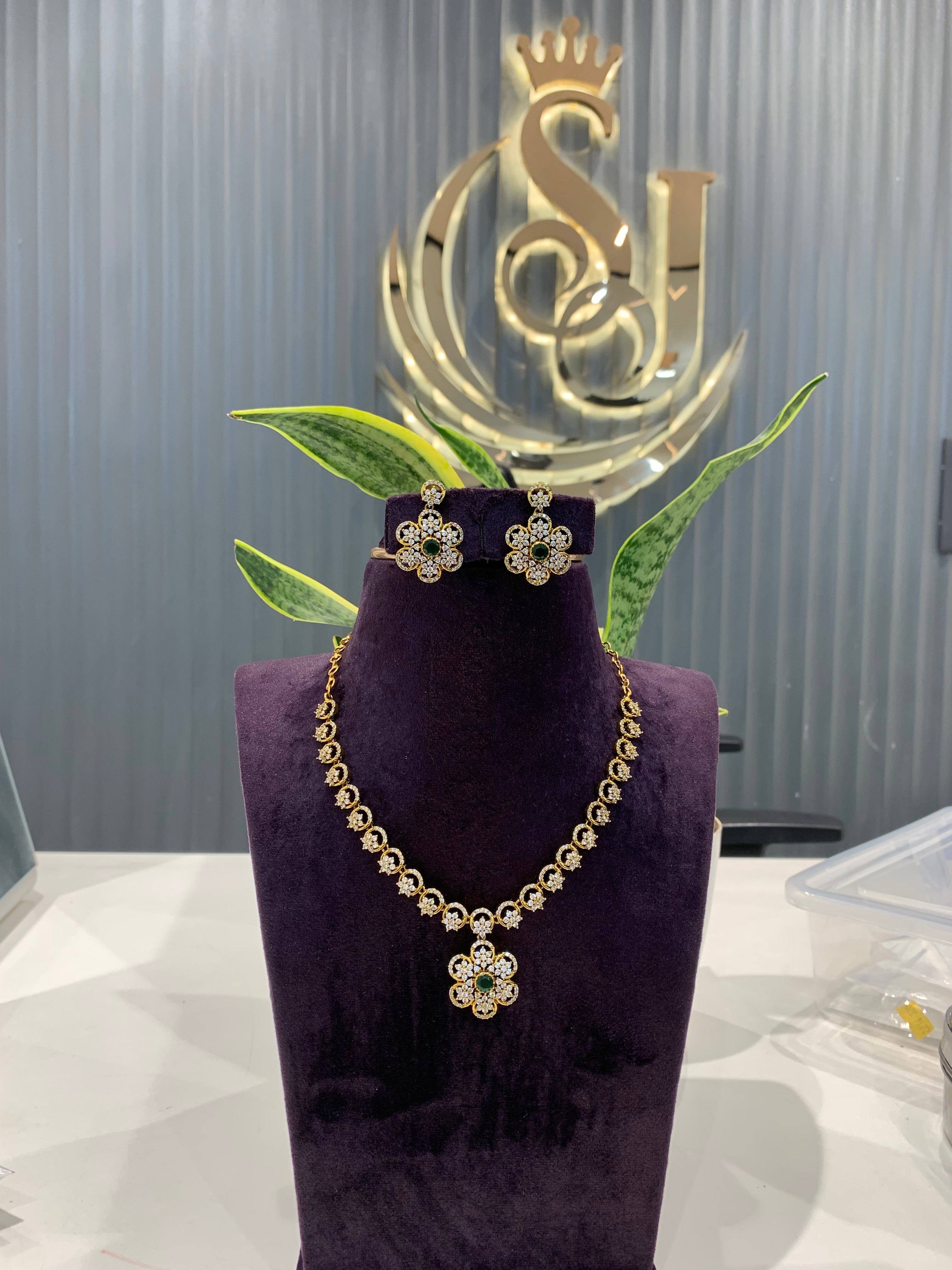 Beautiful simple necklace