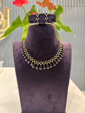 Beautiful Purple stone Victoria necklace