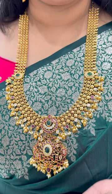 Beautiful customised haram