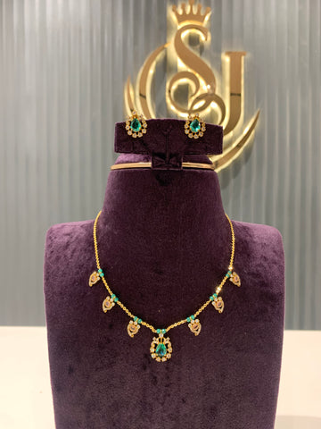 Beautiful trendy gold replica chain set