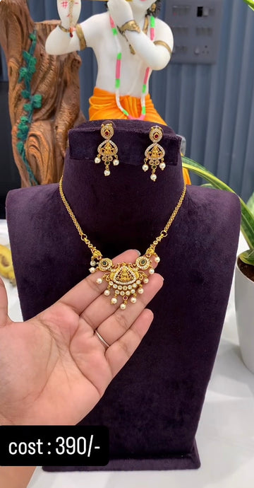Beautiful Necklace set