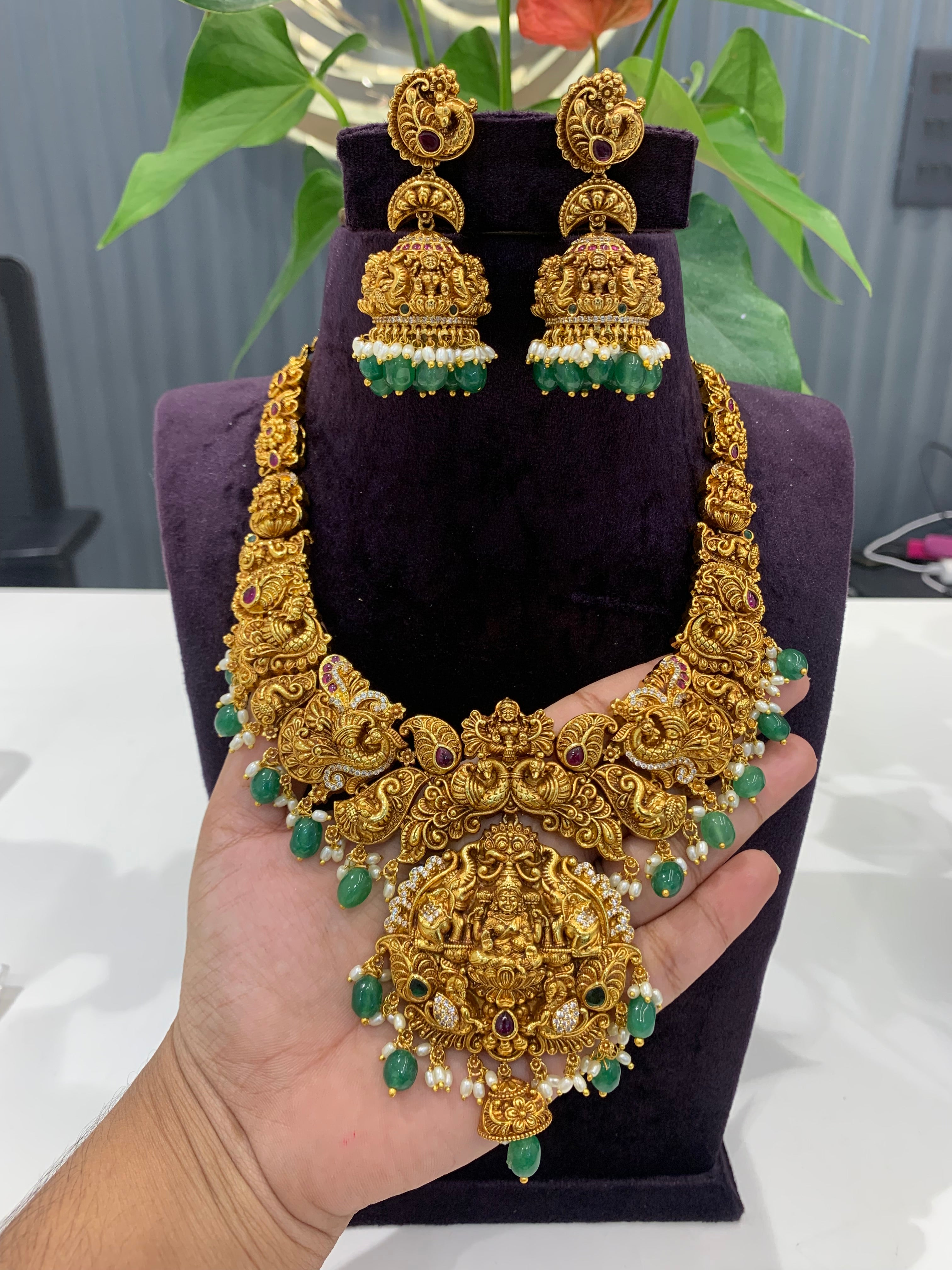 Beautiful nakshi 3D mini haram