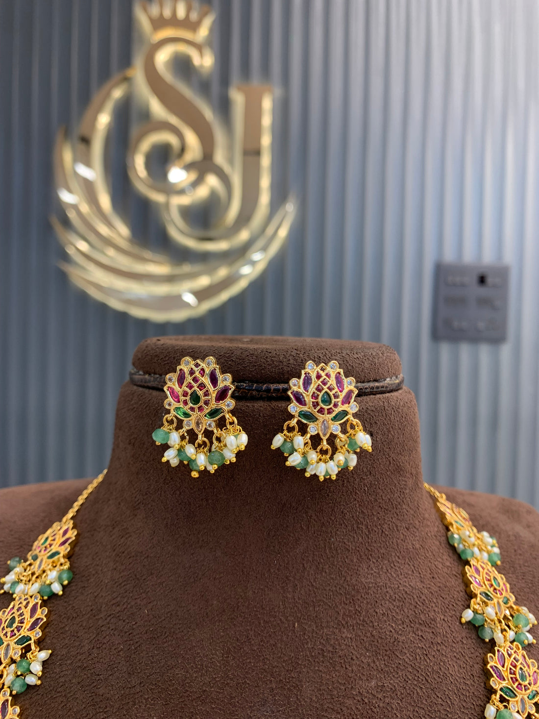 Beautiful pearls set with earrings