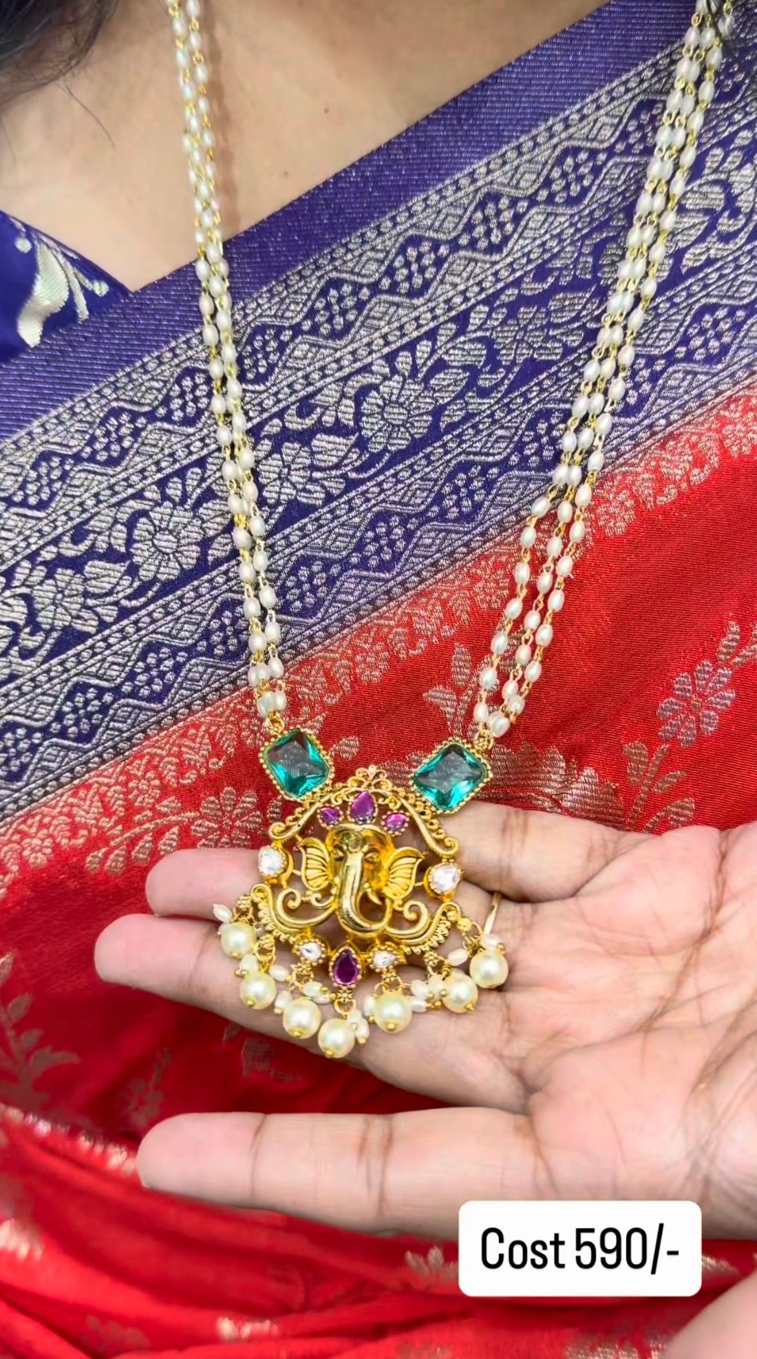 Beautiful Ganesh Locket With Customised 3line Pearl Chain
