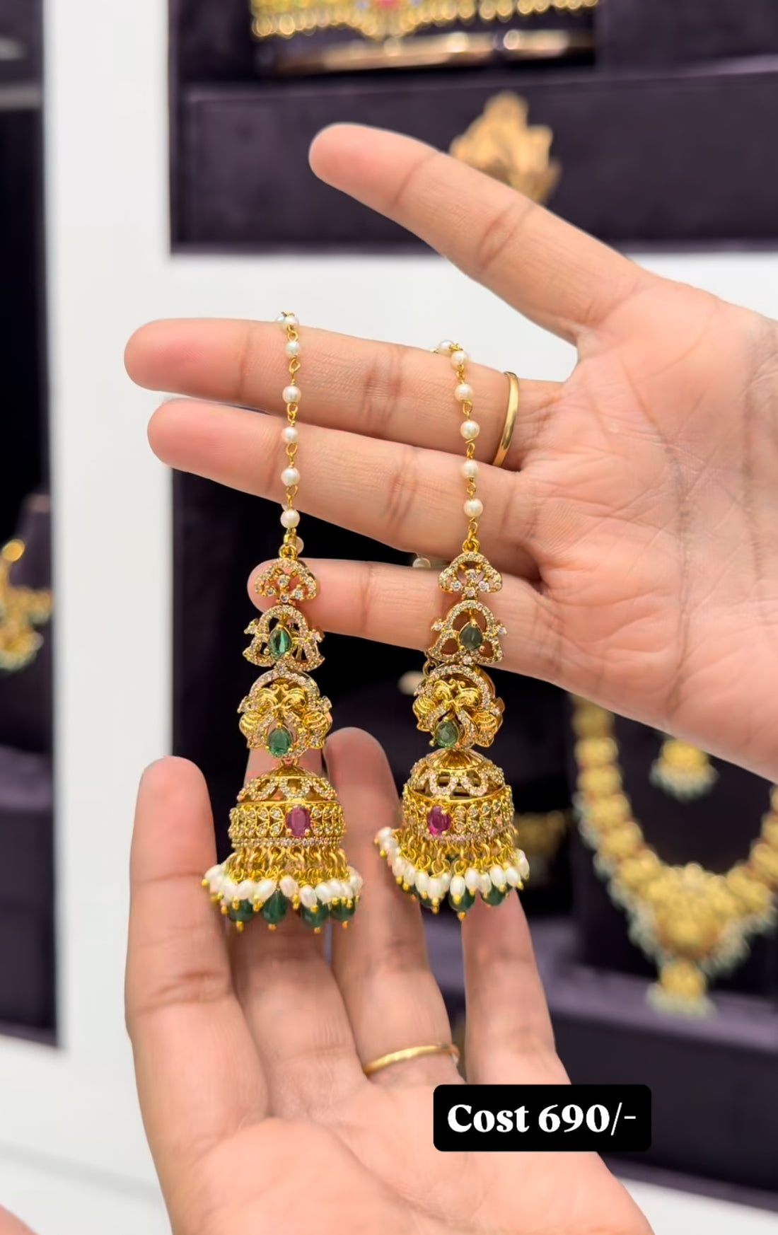 Beautiful traditional jumkies with attached mattis