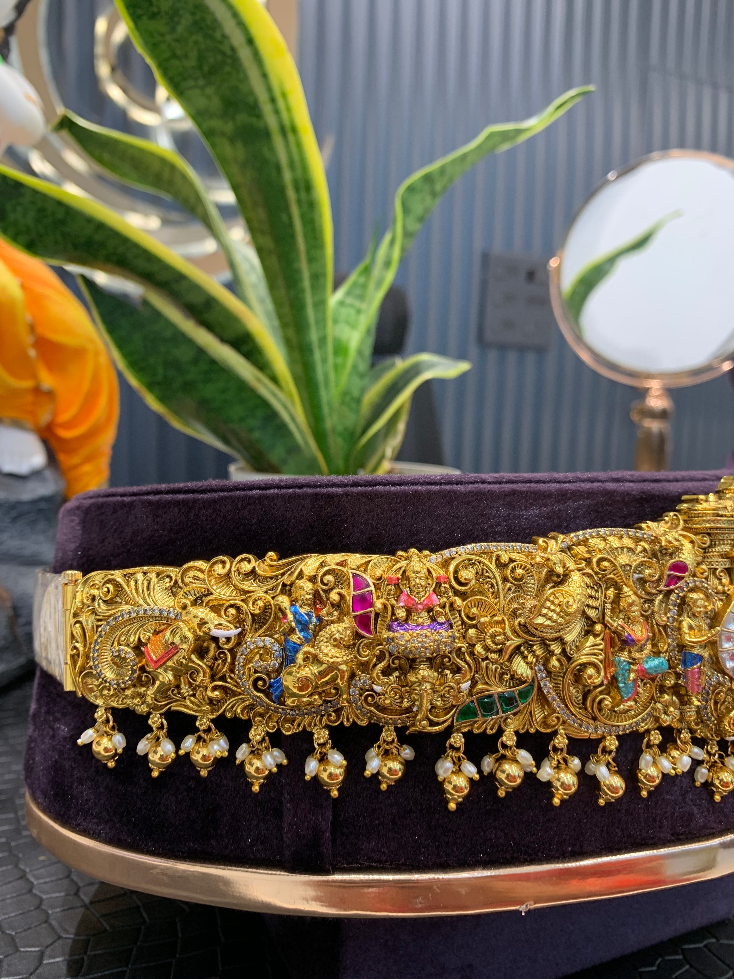 Beautiful meenakari with jadav stone traditional vaddanam