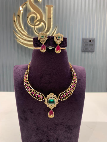 Beautiful trendy Kanti style necklace