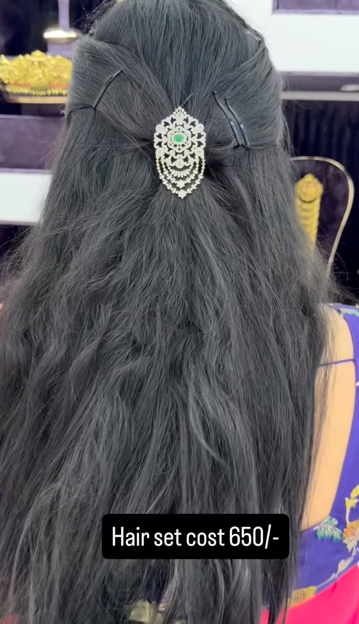 Beautiful green stone GJ hair pin with back hook
