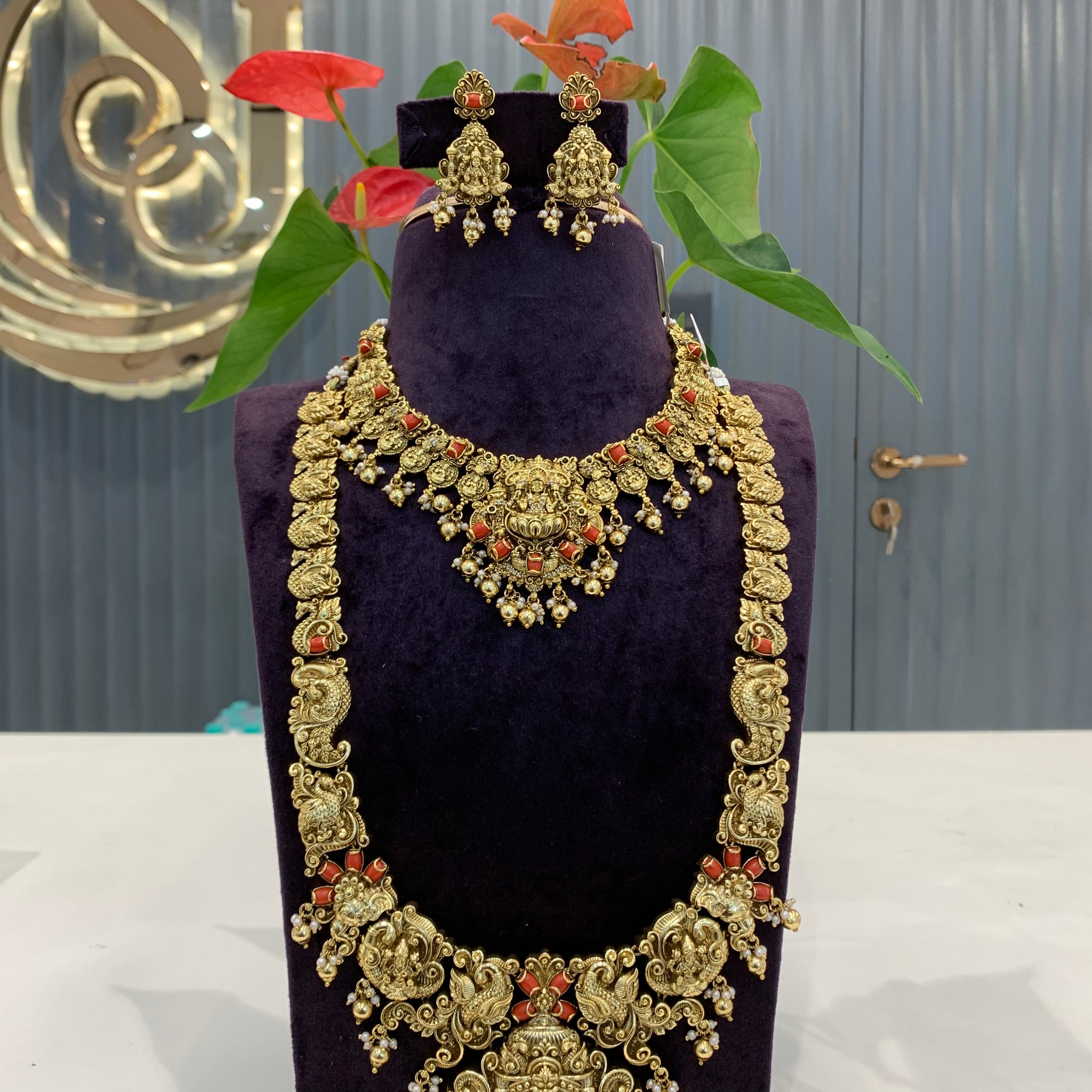 Beautiful combo coral set