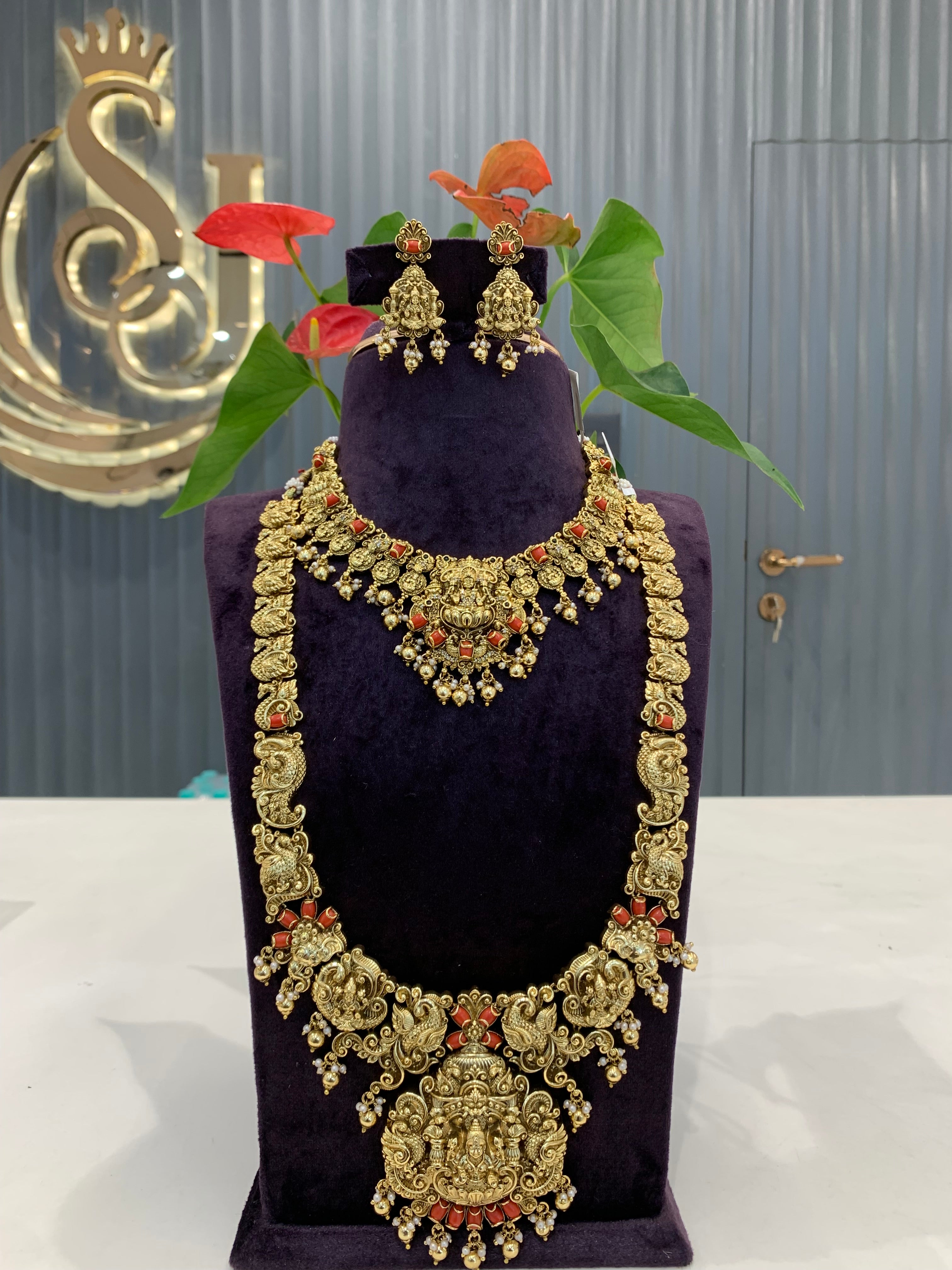 Beautiful combo coral set