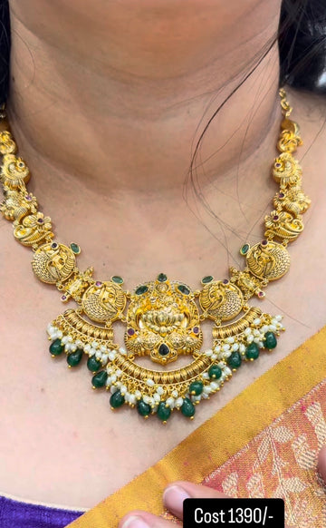 Beautiful nakshi necklace