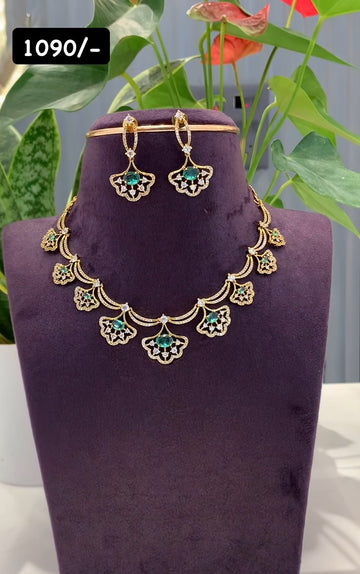 Beautiful simple necklace