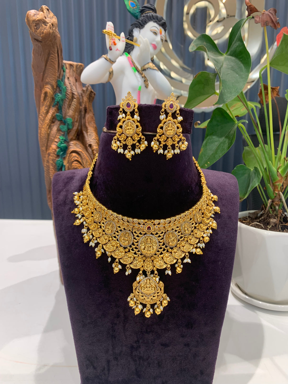 Beautiful nakshi choker