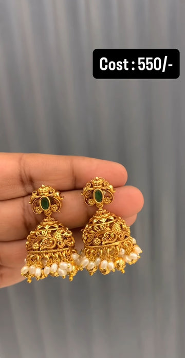 Beautiful jumkies