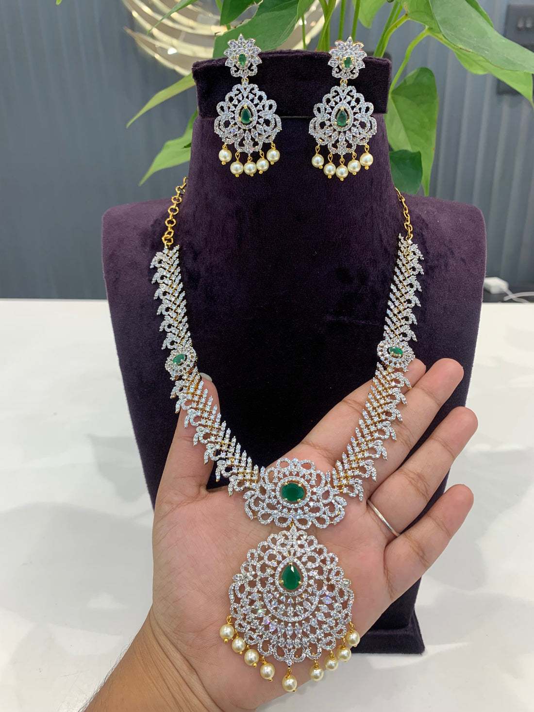 Beautiful GJ necklace