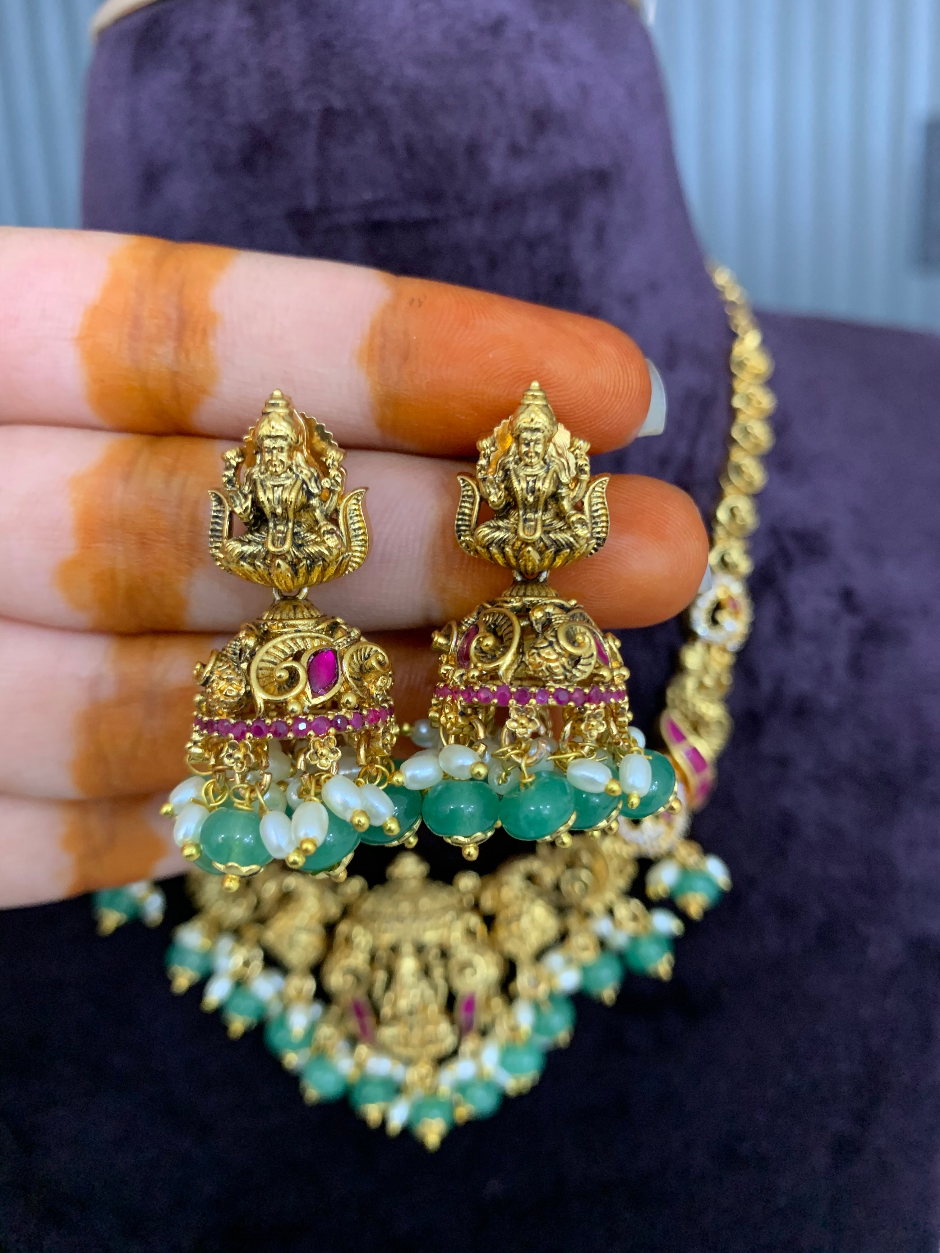 Beautiful simple Nakshi necklace