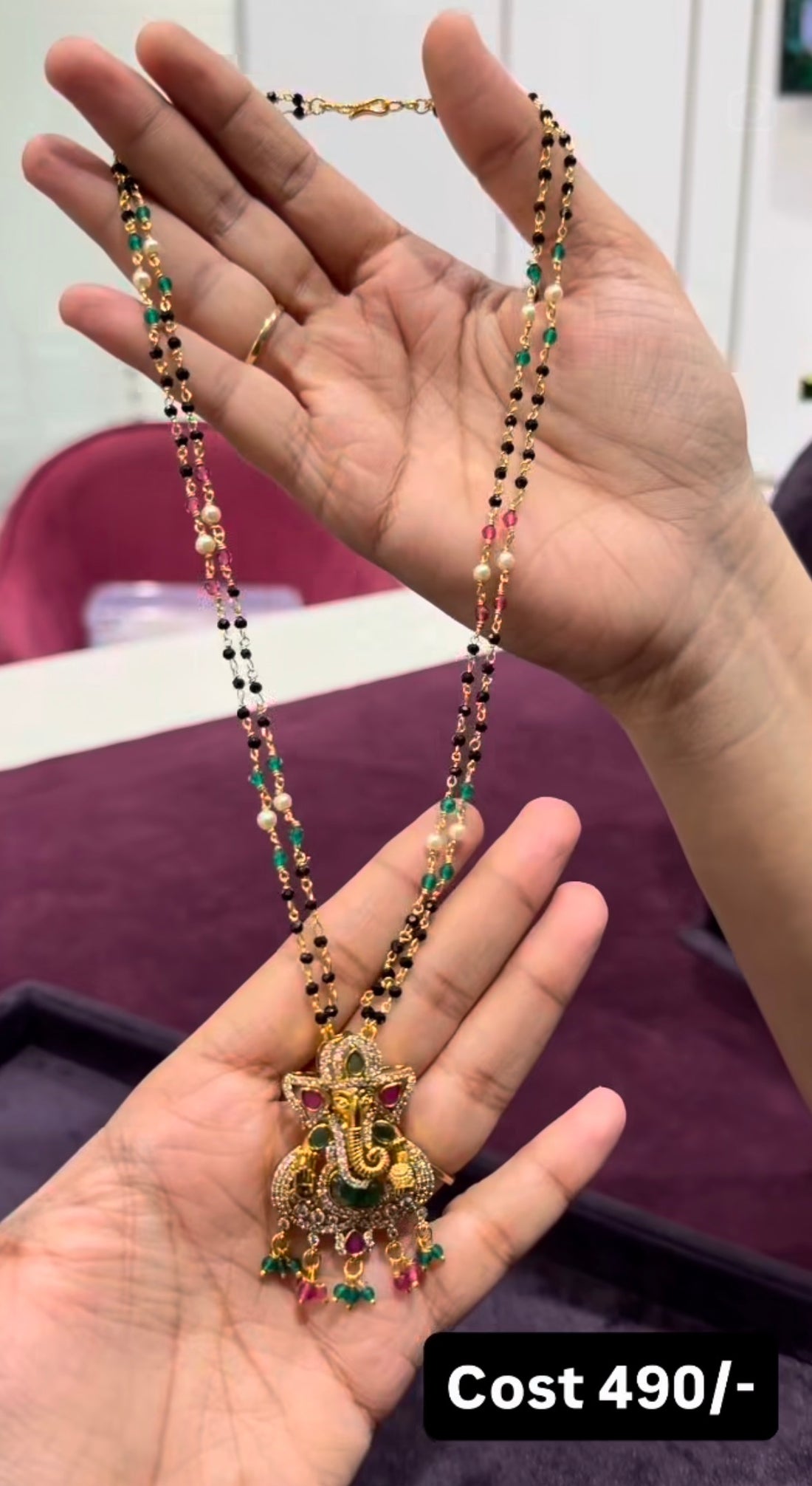 Beautiful Ganesh Locket With Stylish Blackbeads