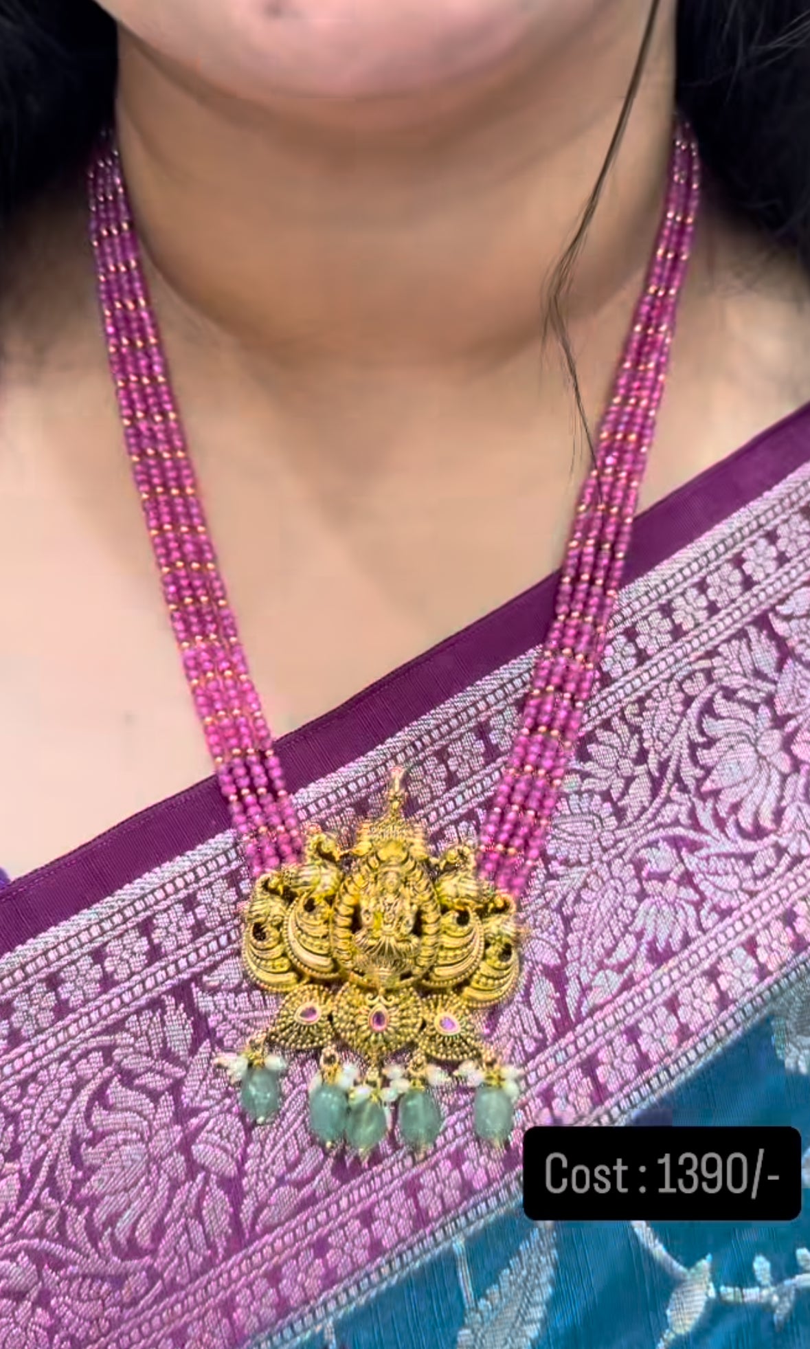 Beautiful customised beads set with traditional locket
