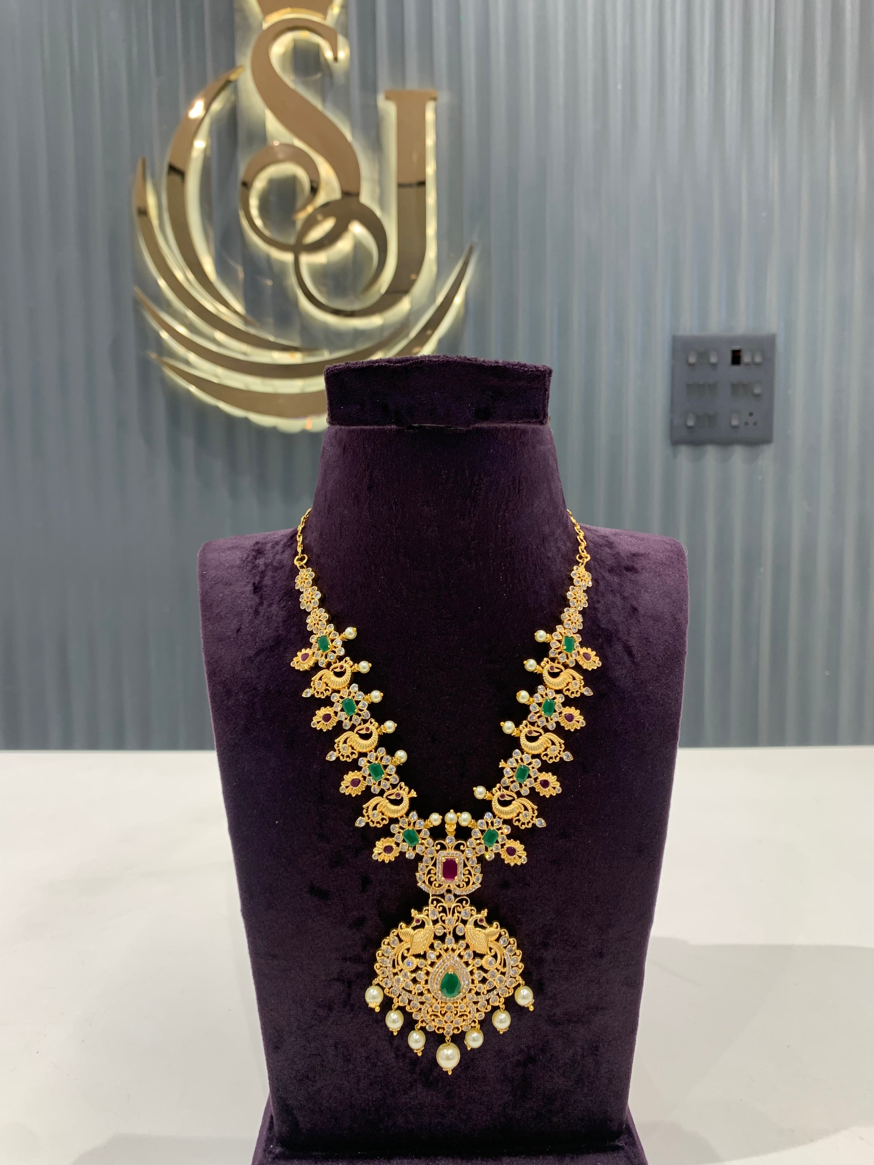 Beautiful Cz necklace without earrings