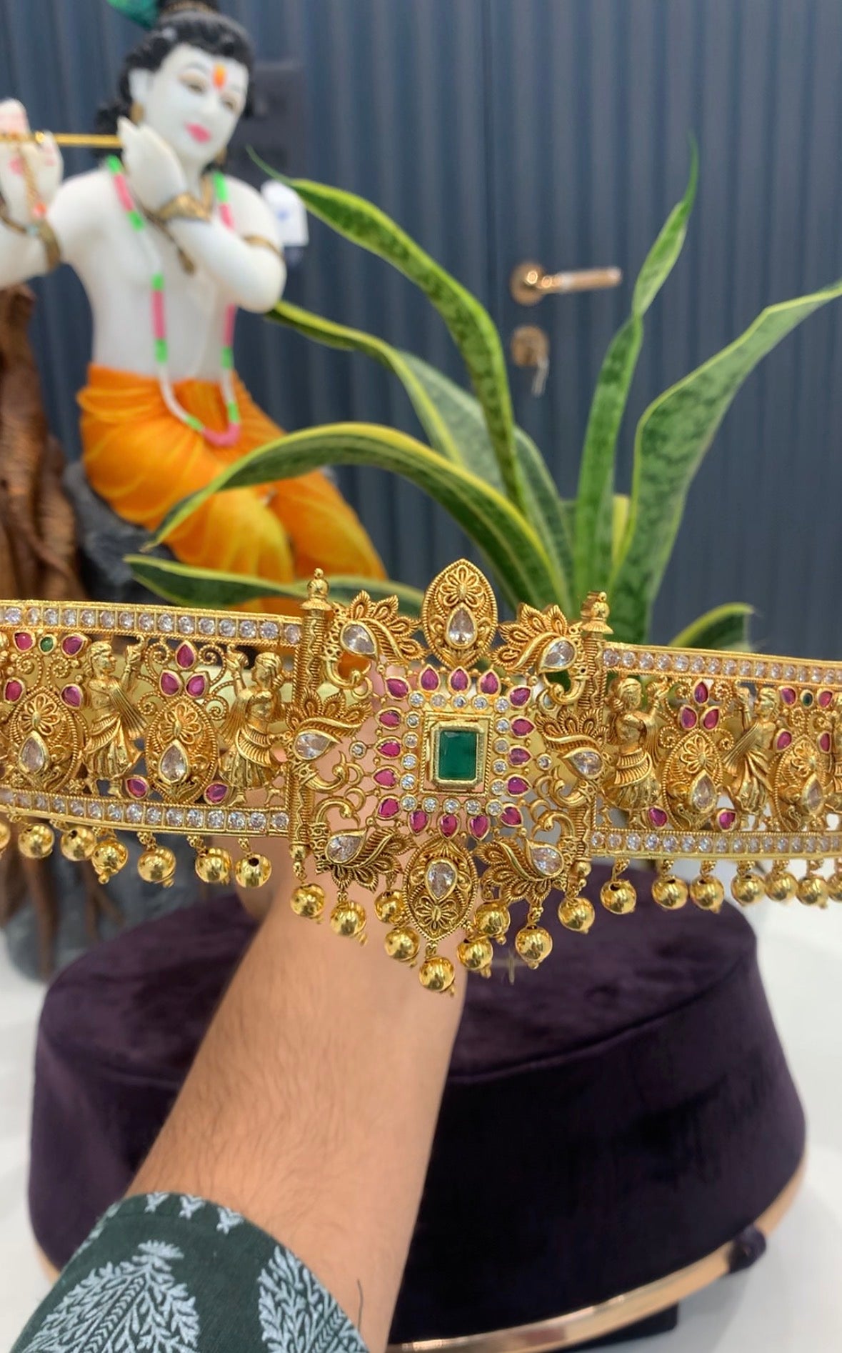 Beautiful customised vaddanam