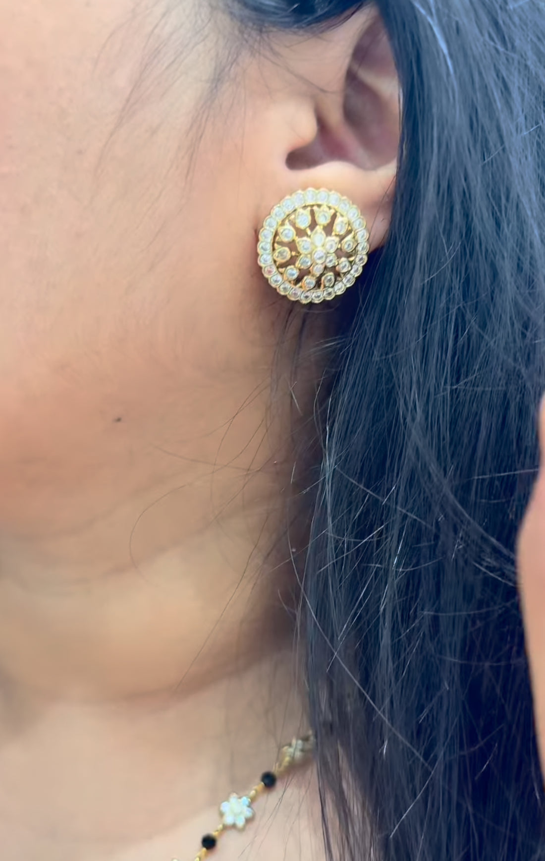 Beautiful chain set with earrings