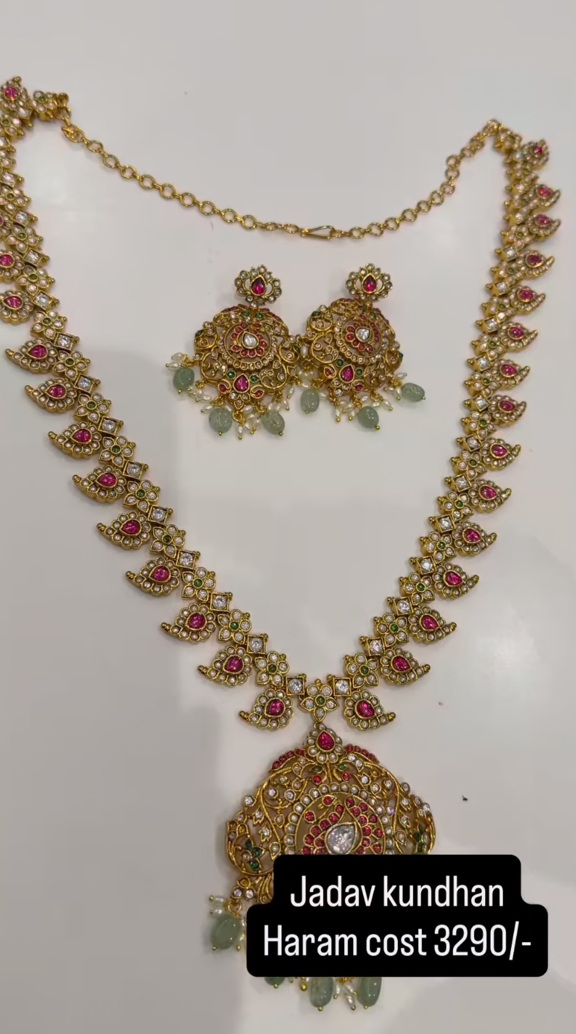 Beautiful jadav kundhan haram